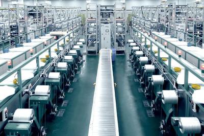 重慶國際復合材料股份生產車間。 重慶國際復合材料股份 供圖