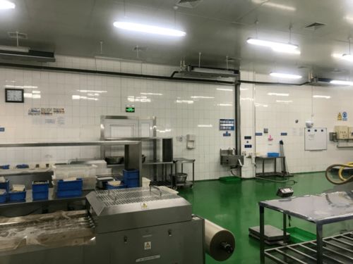 我市食品生產(chǎn)企業(yè)實(shí)現(xiàn)食品安全主體責(zé)任自查率100%，電子材料銷售優(yōu)化監(jiān)管流程